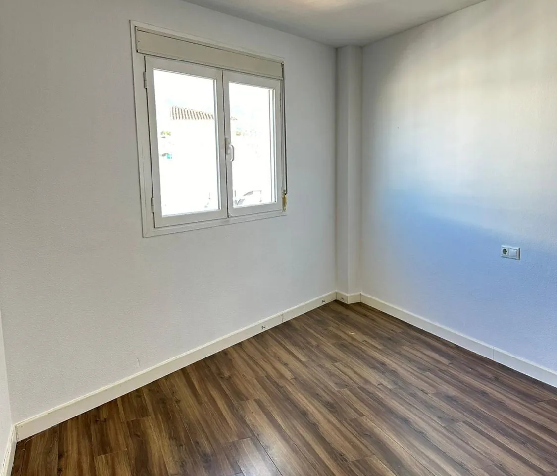 ba19e679-a1d2-49af-87b7-171d9ea4d02c