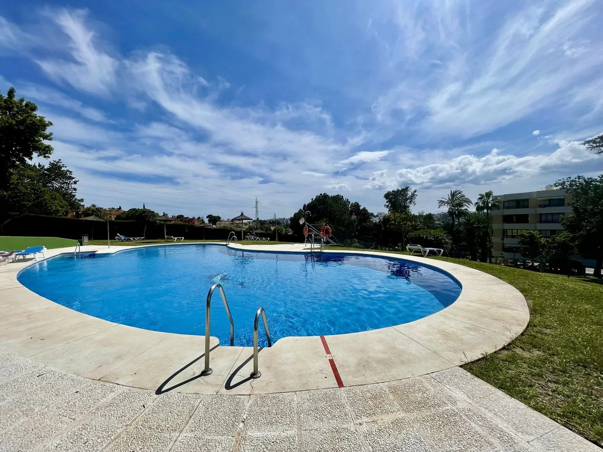 63fb9859-38d7-40ac-8f8d-d5ebc441530f