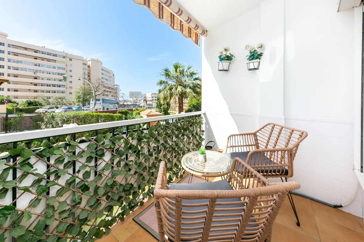 816478d8-2f0a-4d33-b520-02d7d574785e