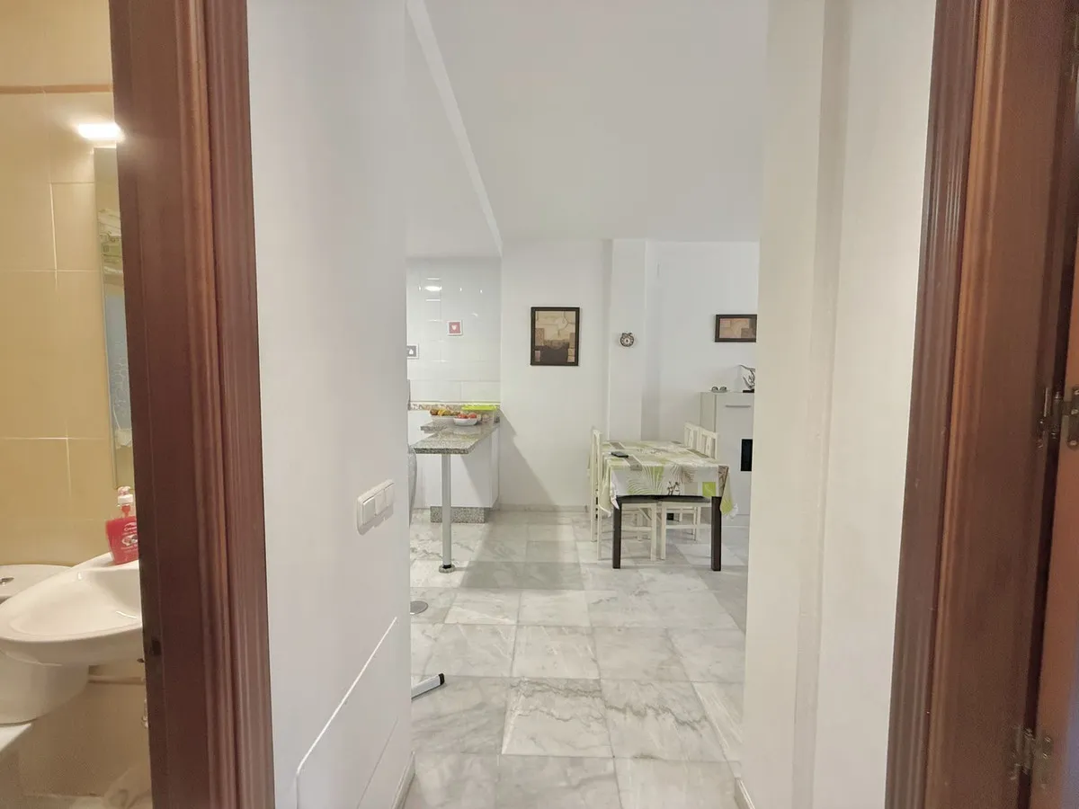 83a0dc81-d6af-4e63-bcc7-7c84ca6d76e3