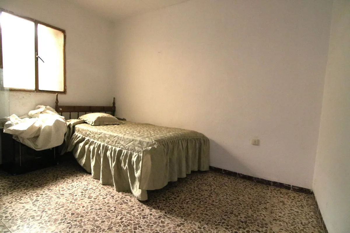 9f6d30b5-277f-420c-99d2-2deb255d3dab