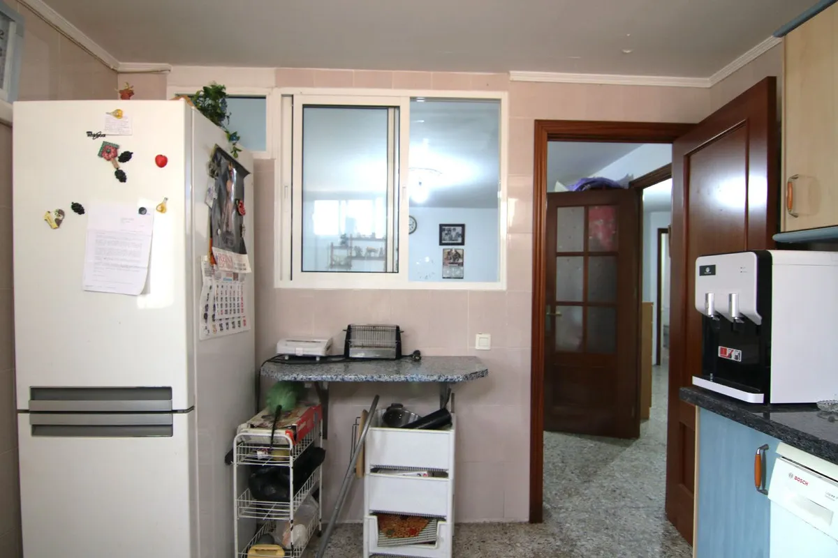 e027a065-8875-47a5-985b-ee12141ed2c6