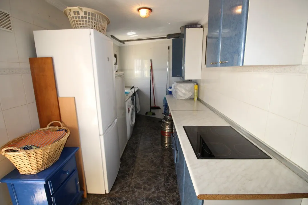 d8708fa8-a4d8-4124-a015-386d3ecef17a