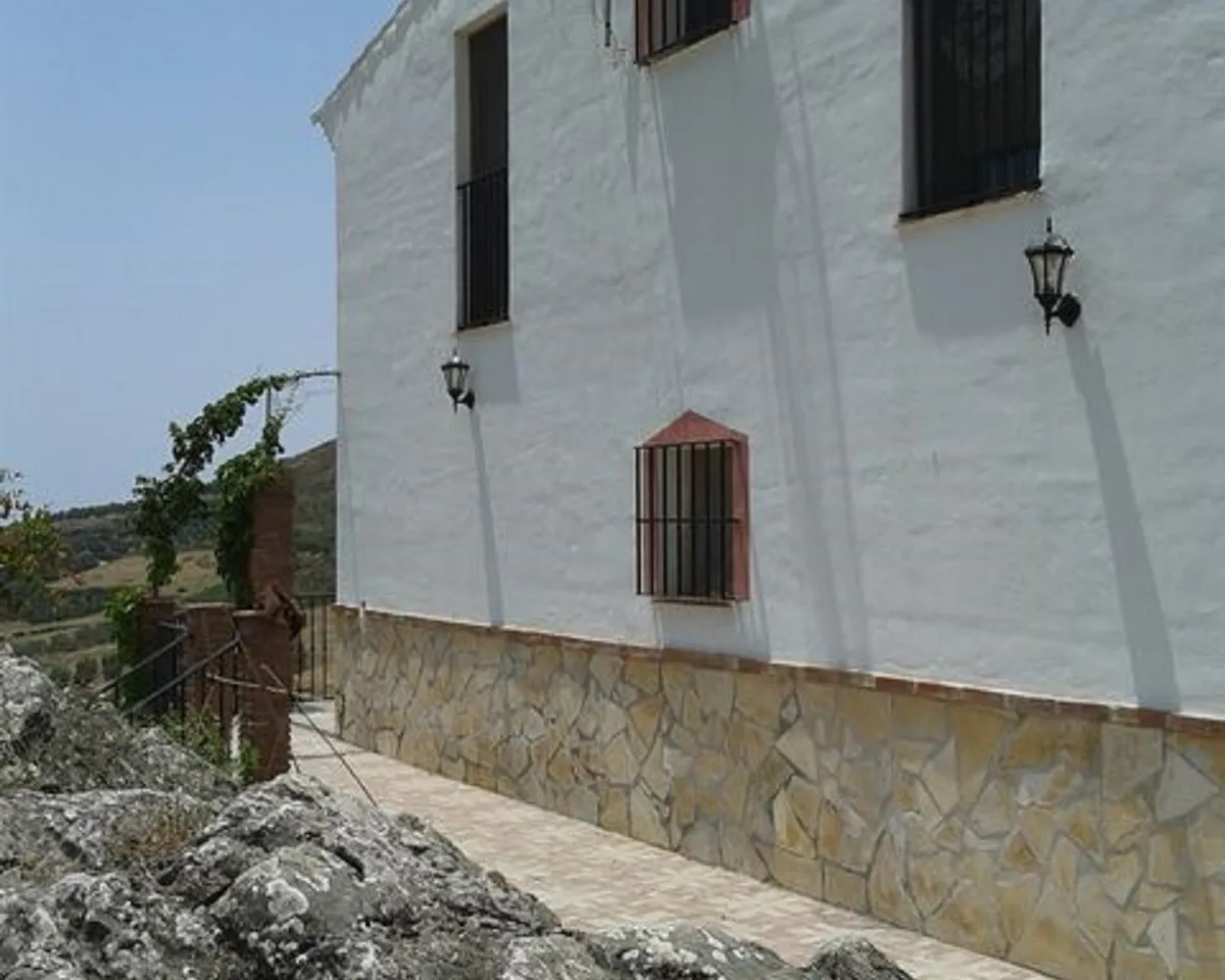 245eb352-36ff-4986-80e3-e71d88e8e3d0