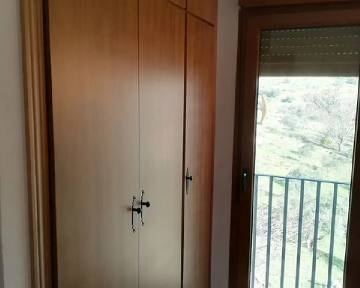 e0ba167f-e9a0-4e65-a07c-e68fa46521c2