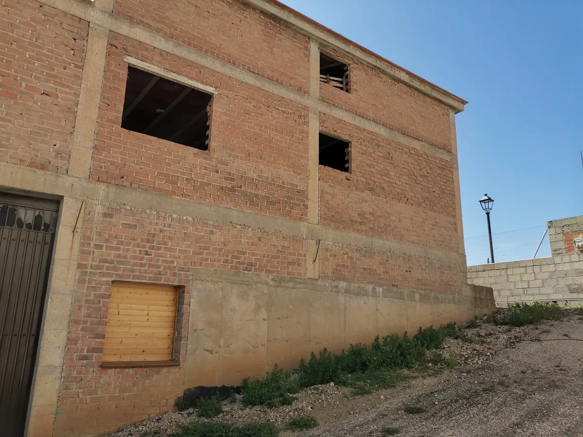 850f5e37-8f58-48c9-bddc-e39051851261