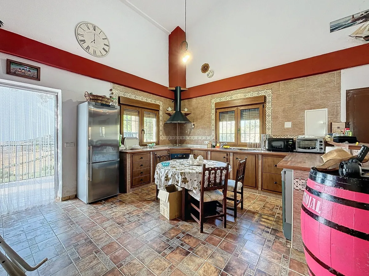 758c6ea8-fd76-49d9-b7a2-4f0924ec452f