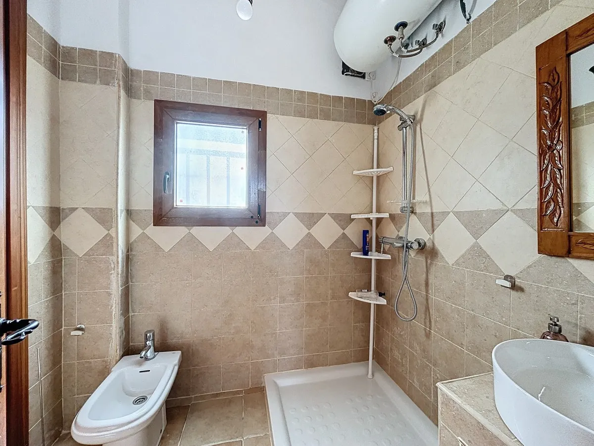 ab62bdea-de70-426e-ab79-a015d3969c73