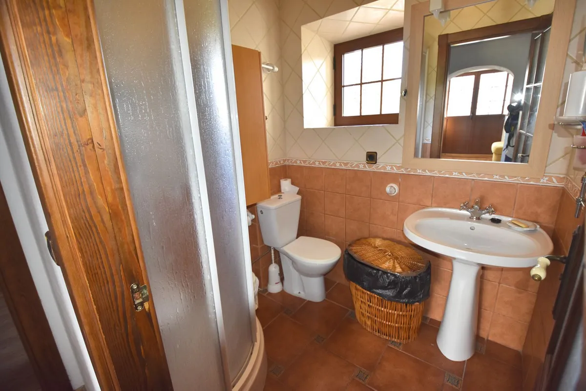 e47ddcf8-2388-45e7-88c1-d9defbff82db