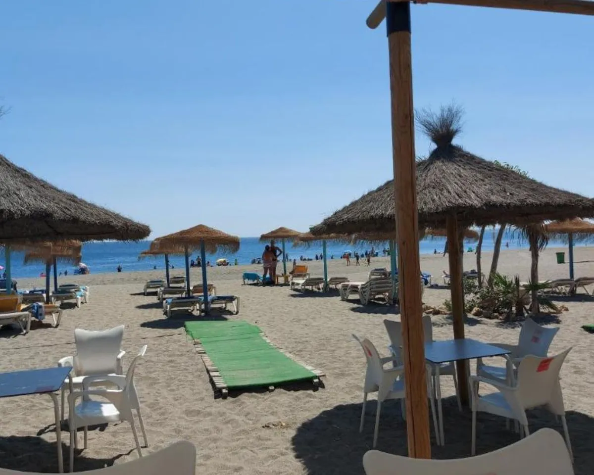 6385173f-c9a1-4674-8797-9d76175c25a4