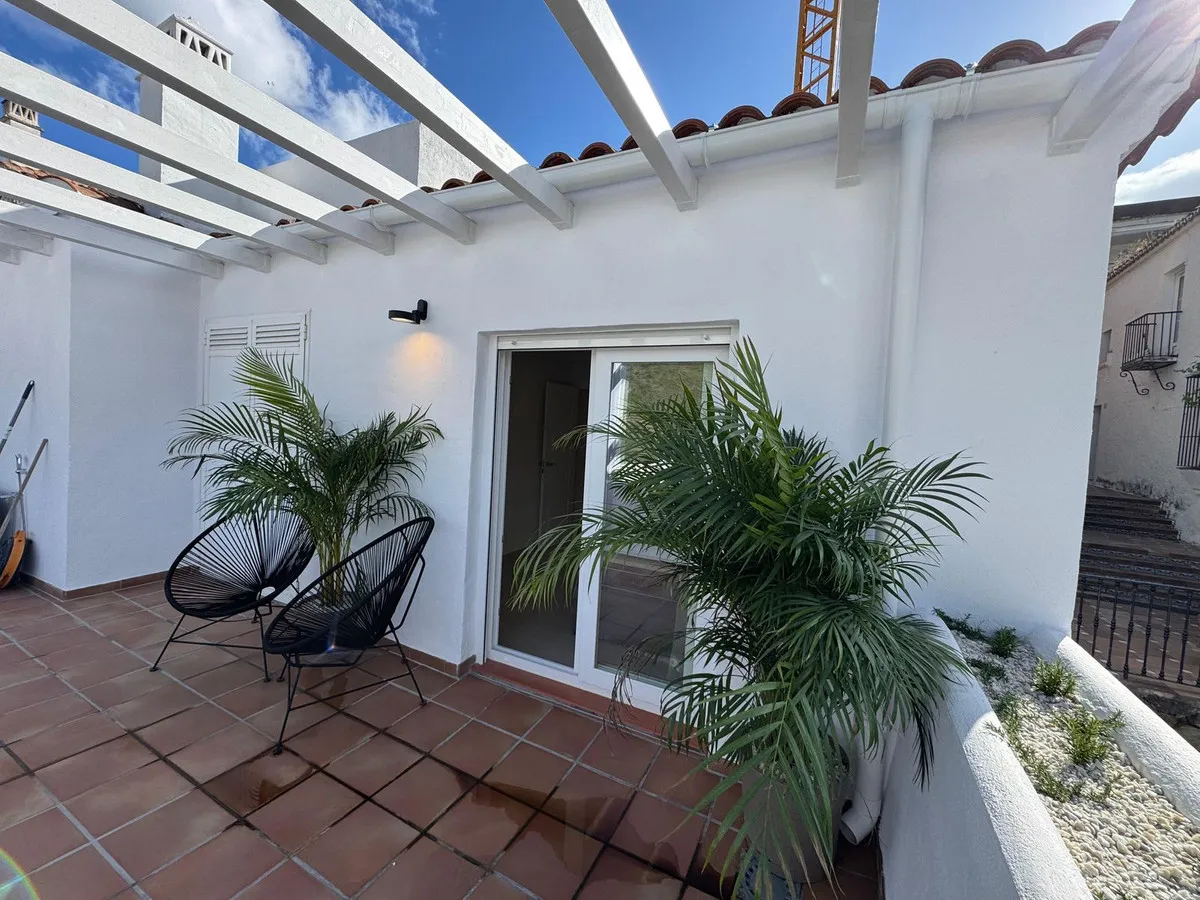 13f15982-057b-49d0-8c17-a5249088ace6