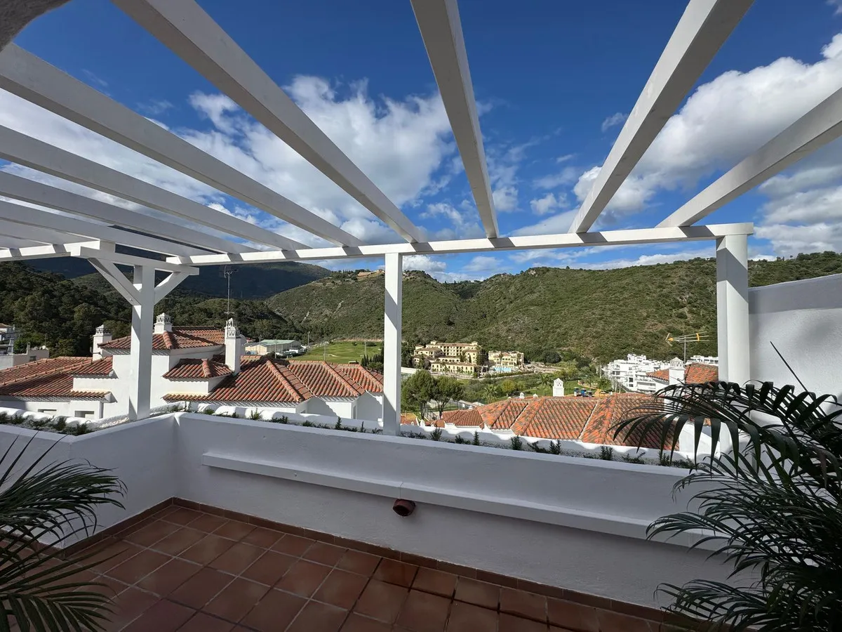 fd546374-b78c-4e8a-b766-e9b622131e91