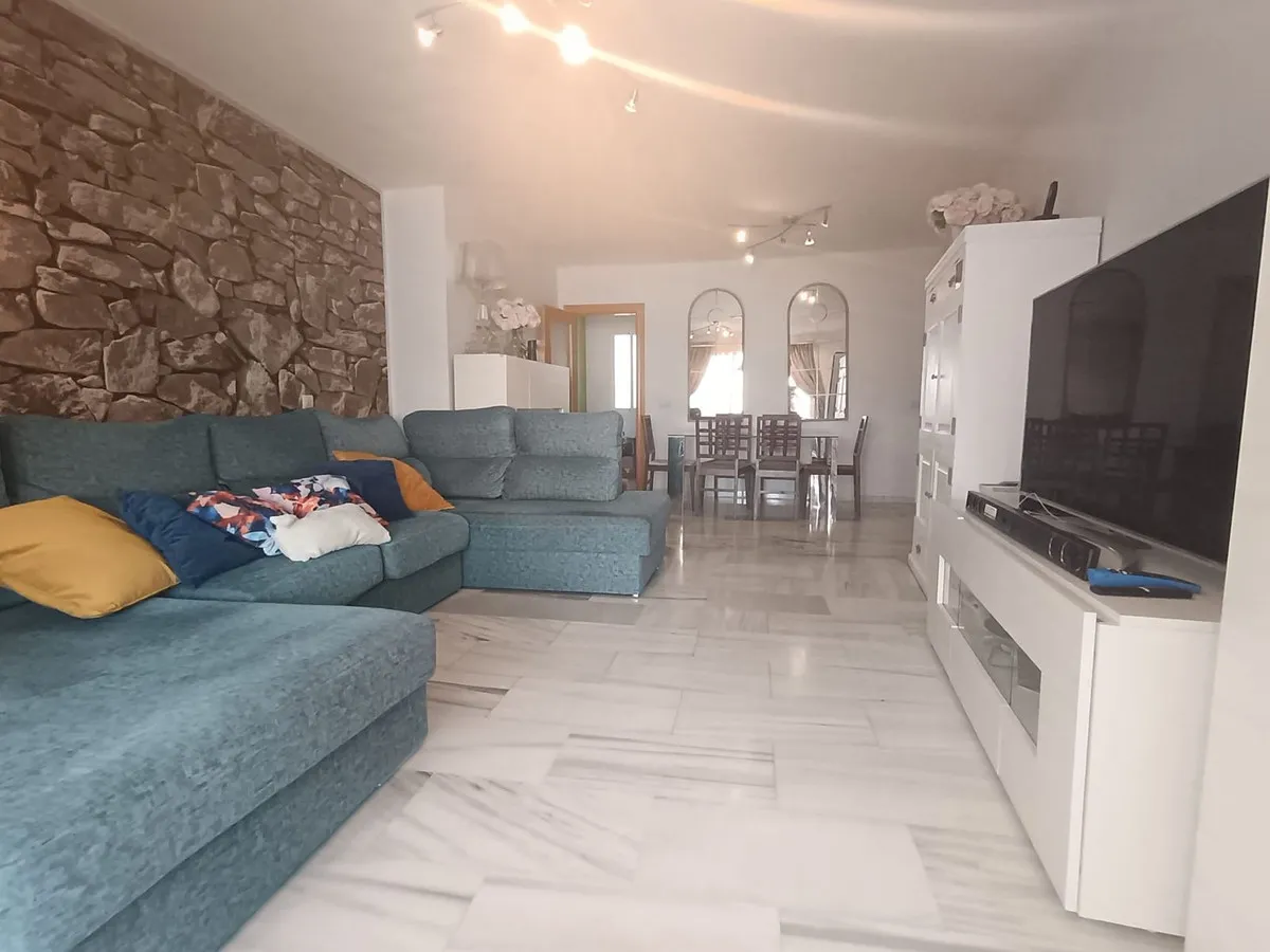 1b5b6e90-1652-4fd2-83f5-9623b1712e4c