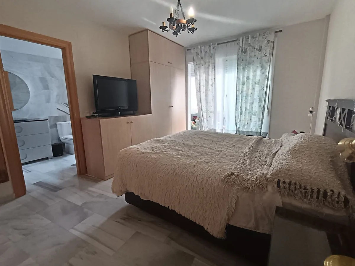 d5064cc1-c72b-41dc-91ff-b0817fc9e883