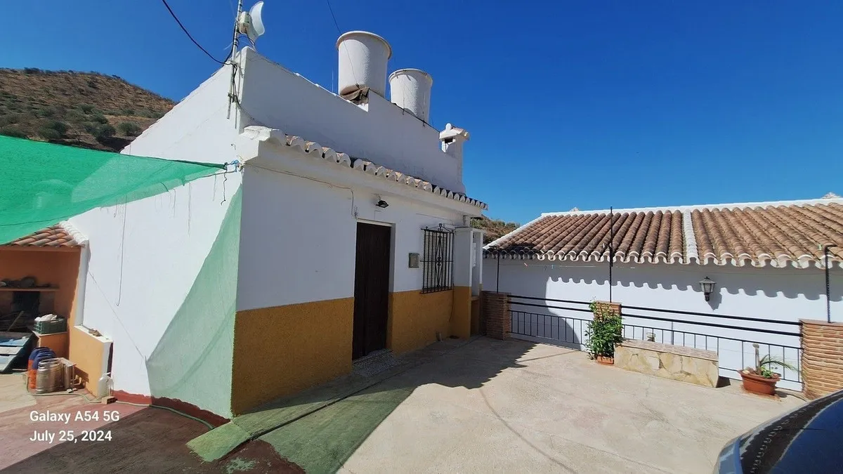 54916b27-44a1-4ec9-b76f-86358dabac6e