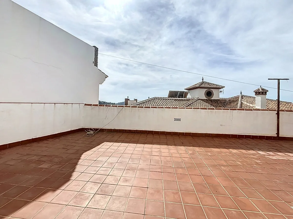 1cb9552c-05e1-4d70-833d-1b34c7697be4