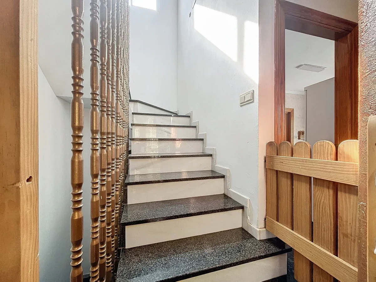 b5370eff-43b4-4852-bbd0-fb149ad39fcb