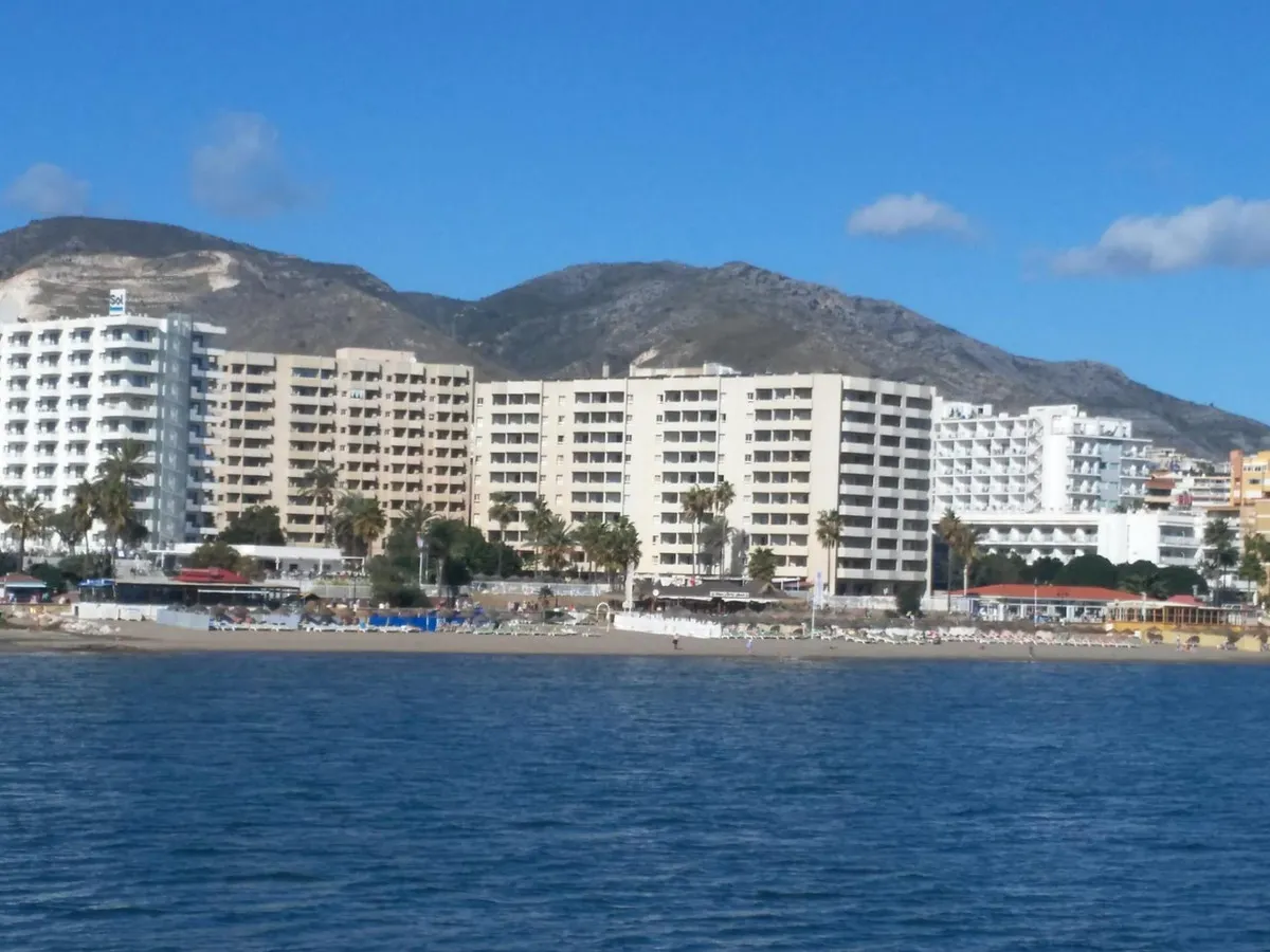 4dee30b9-9bdd-4545-a8f0-715b14ebea73