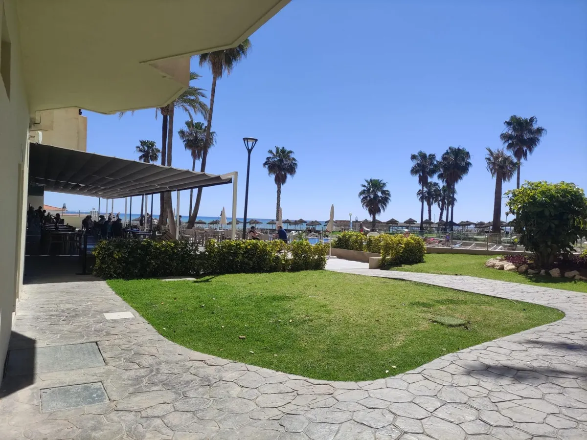 8ede9edb-0836-41ee-b678-248b2a3accb7