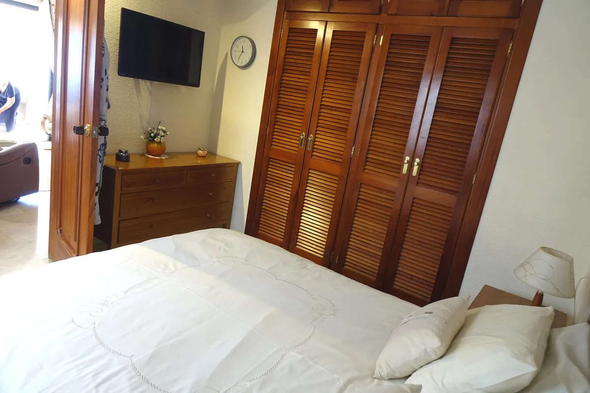 3ff1f7eb-e465-40ab-8d46-02f0055a9119