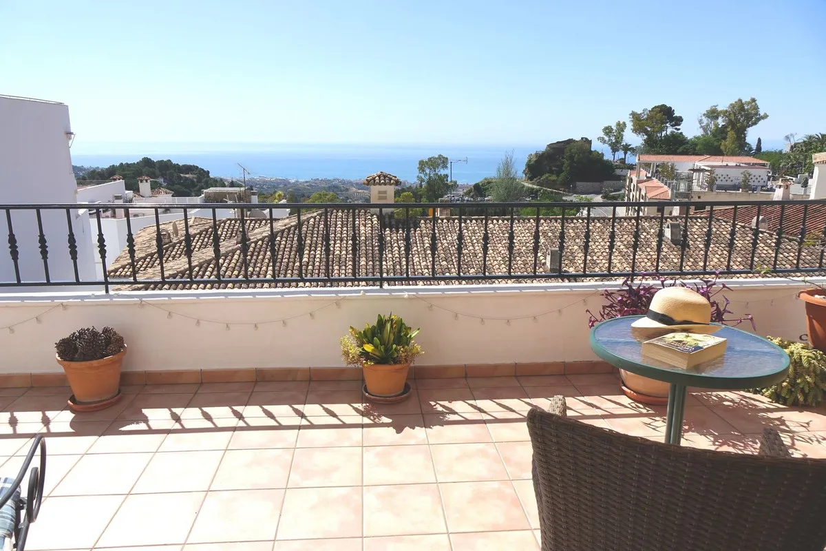 96da011f-b605-4dee-882b-4e0c5d505982