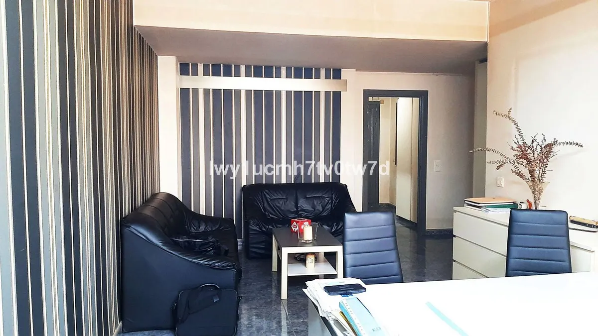 07bfca0d-f760-4d79-98b3-60b183b4834c