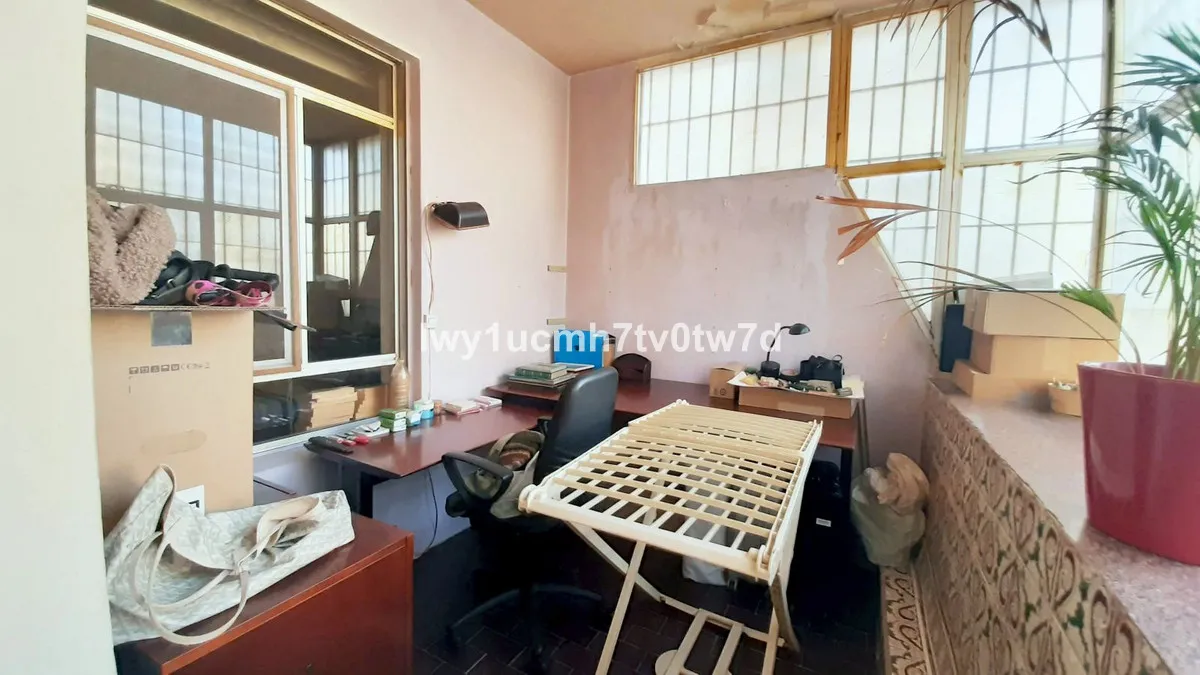 0ab463b7-12d5-4fe8-a30a-ce9011258e83