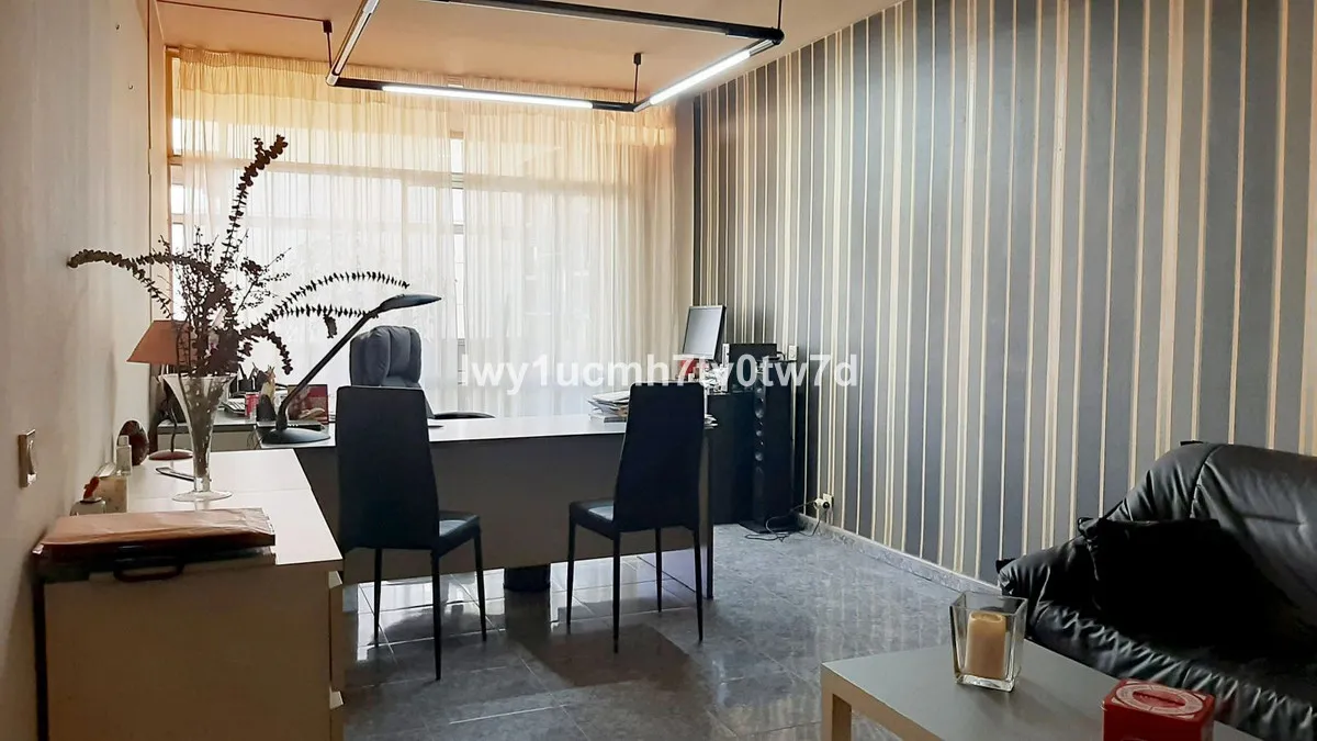 1a065b56-f433-489a-a447-33647bedd454