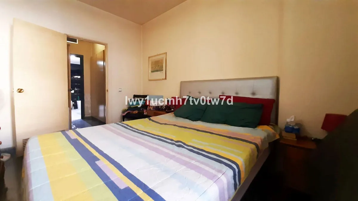 a5328715-87fb-43e4-96a4-d6ad37c9f6b5