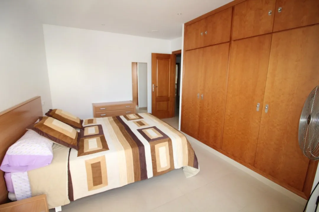 347f95bb-44f8-49c5-b513-443cc2405688