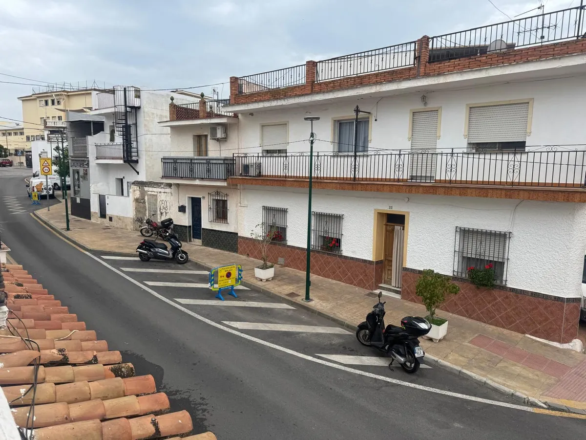 f7c26d63-da1d-4a15-9a73-600b4d49f13d