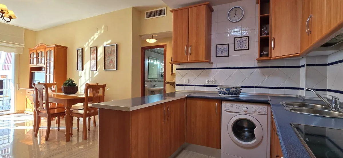 077f74d7-f74d-414b-bc75-40d7d7a34e6c