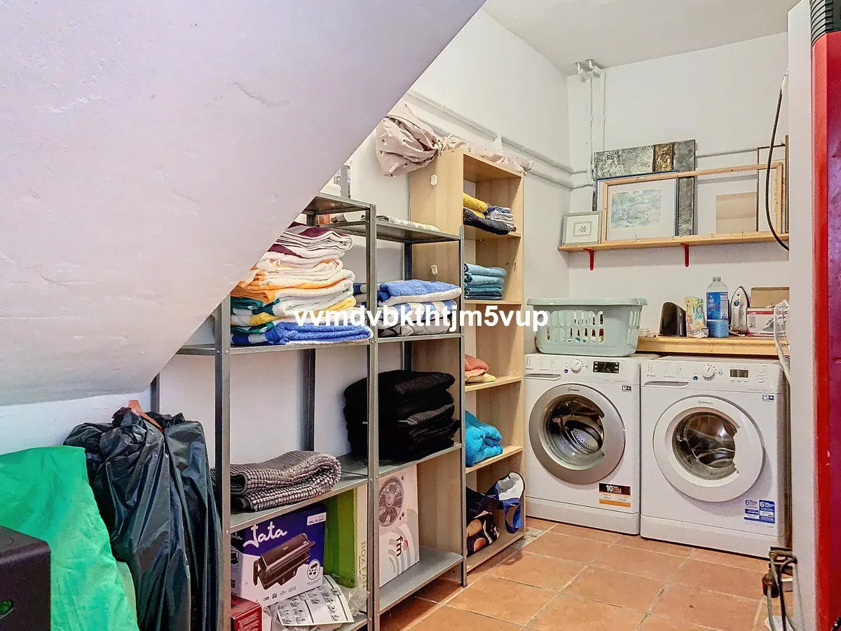 750b4a29-4c66-4b8f-8ed2-2d2c81e53919