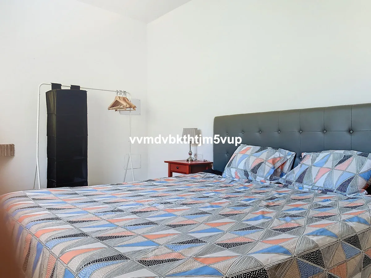 7c8a6eff-b905-4879-84dc-0f1f32a13fc3