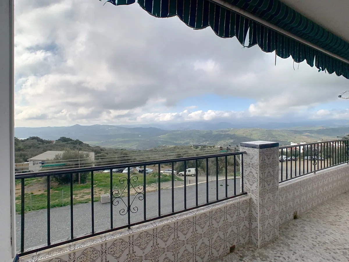 8246df8b-a790-41bb-8075-ef1203ec673e