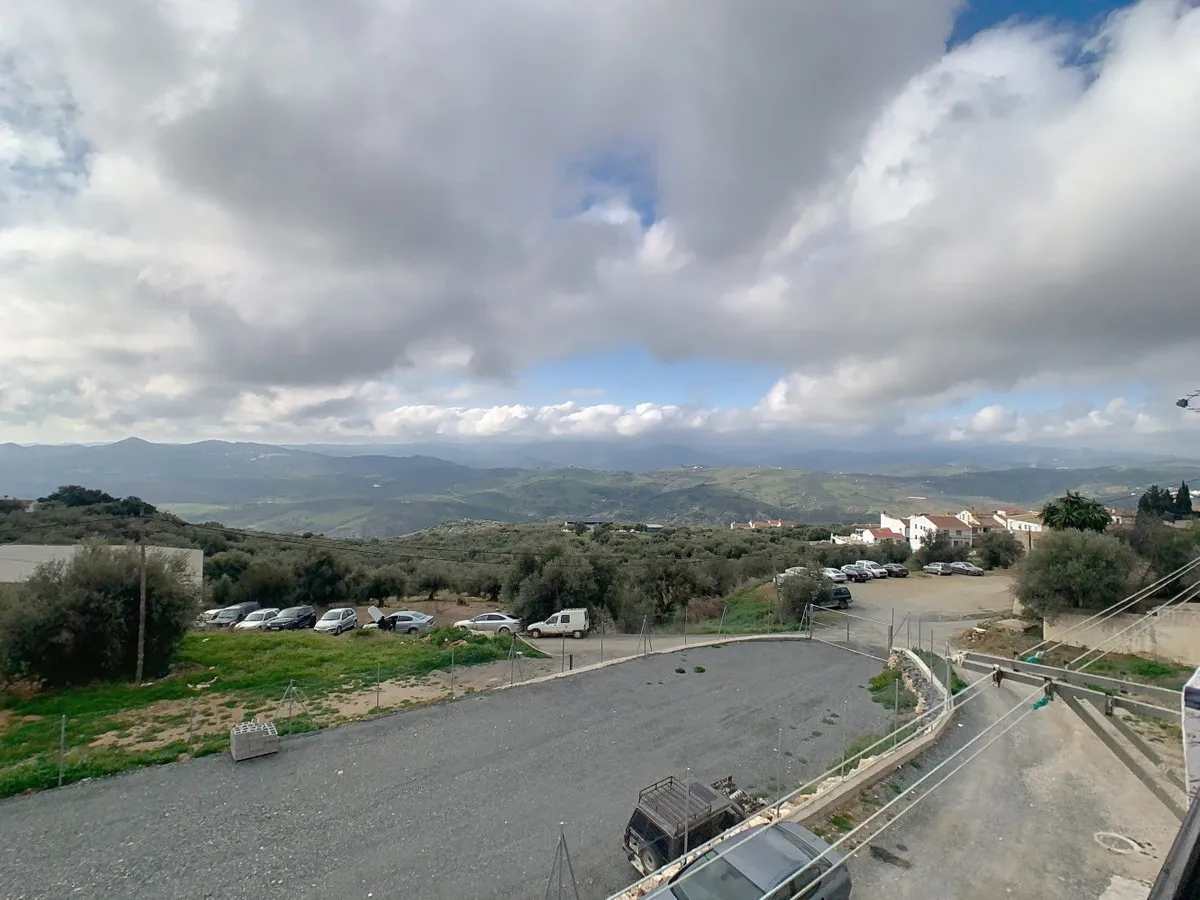 954d342c-6c61-4f1c-8371-1b6b1f4db182