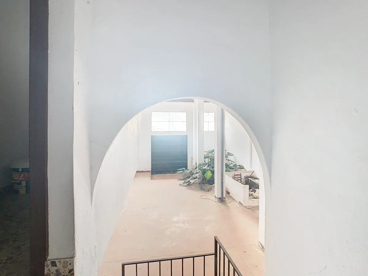 d7028981-6446-4132-b71d-5718a7419f43