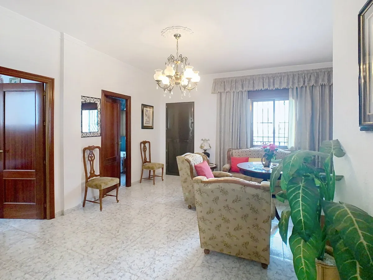 d891c557-f475-4b55-9e6c-c54e53a02f6f