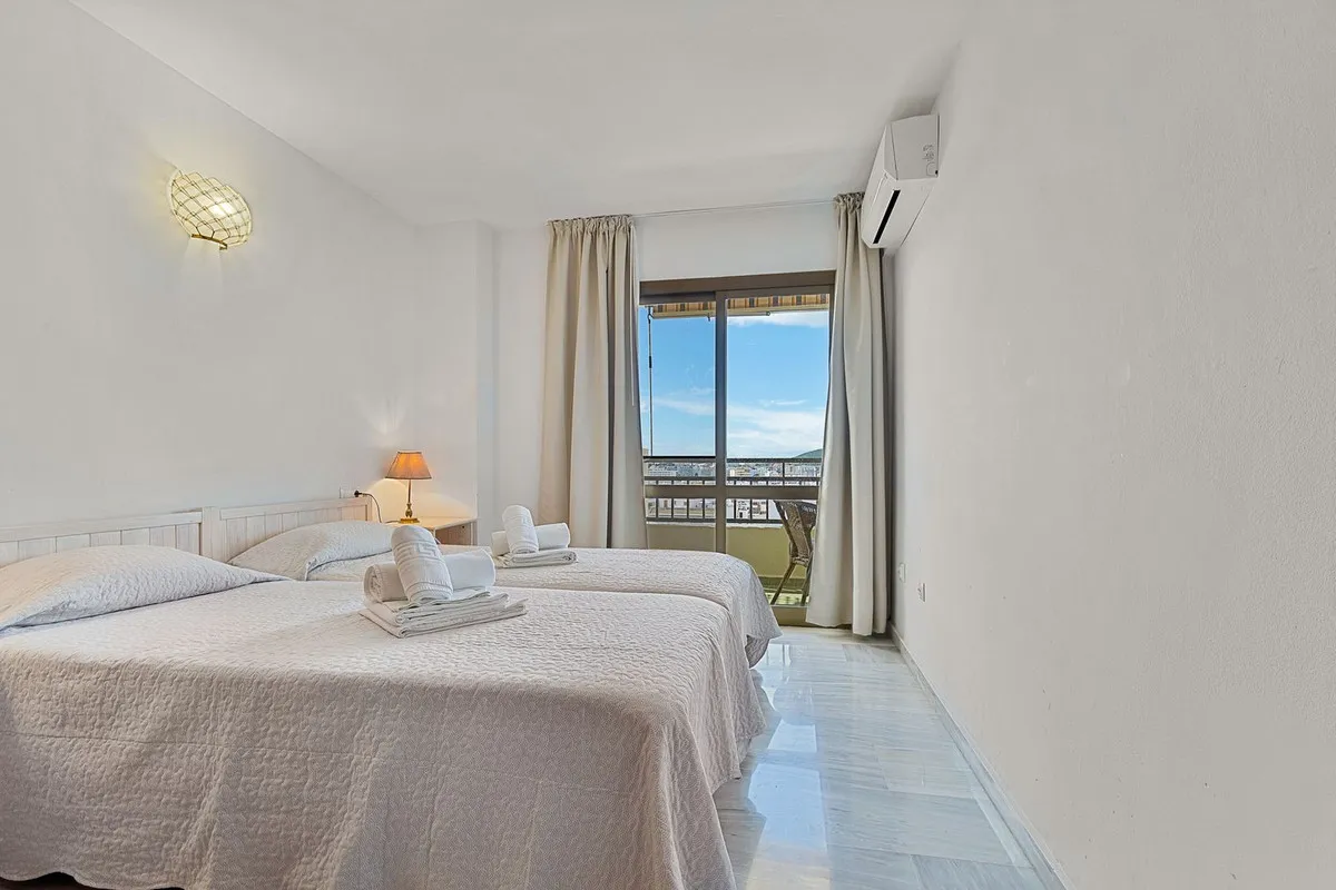 24761982-d577-4887-9ce8-7f47a3b773a1