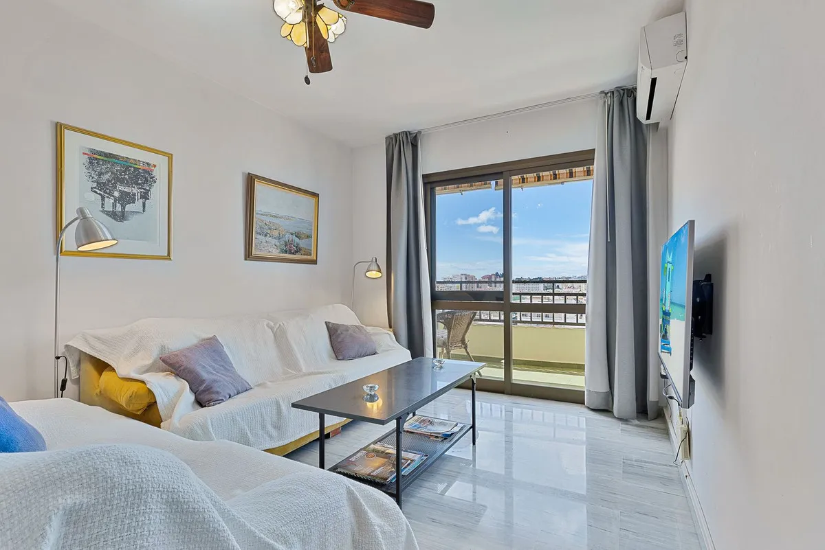 999f9da0-b293-4096-ab5c-e8b14b5355bb