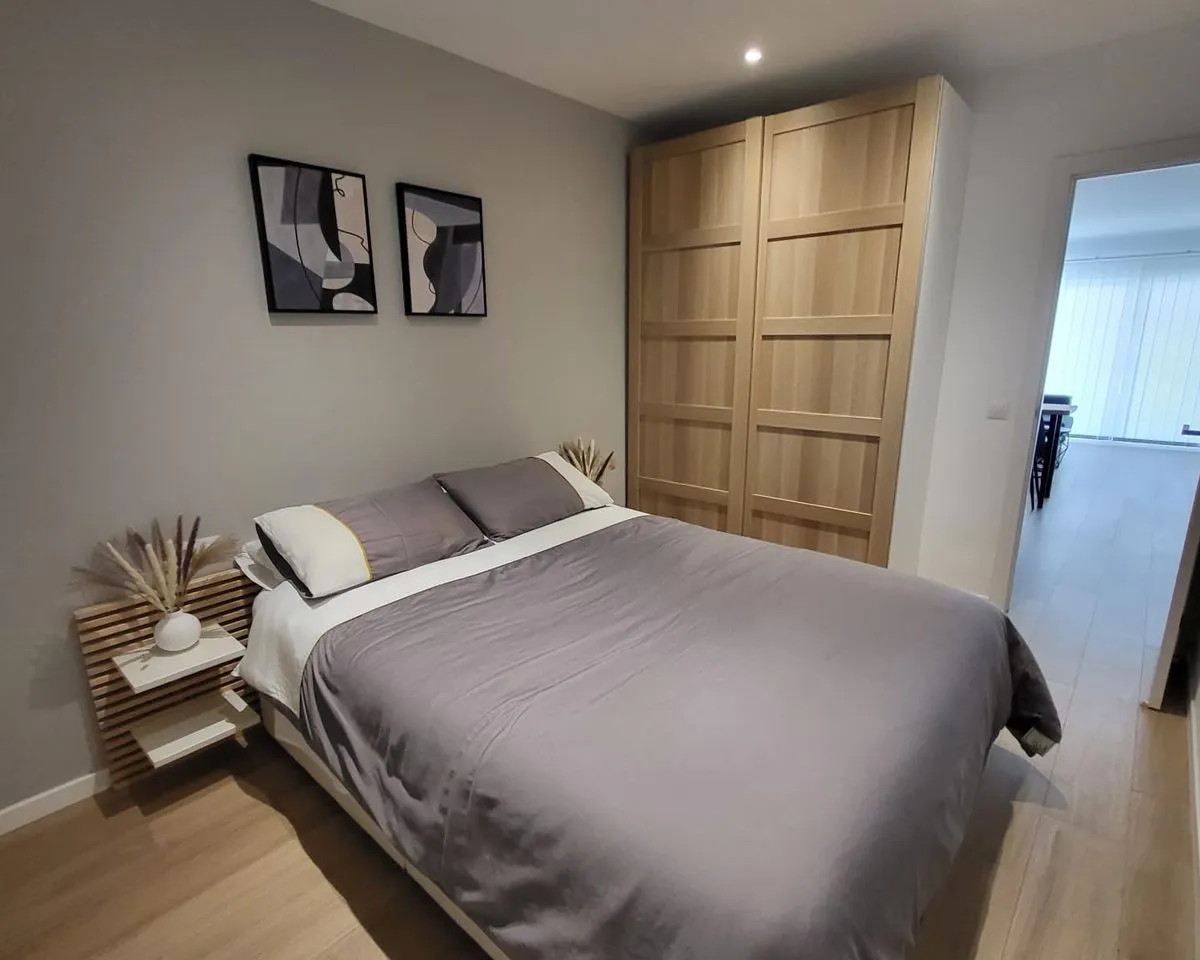 b52b81c8-3ab2-475a-bd97-3c0502ff5783