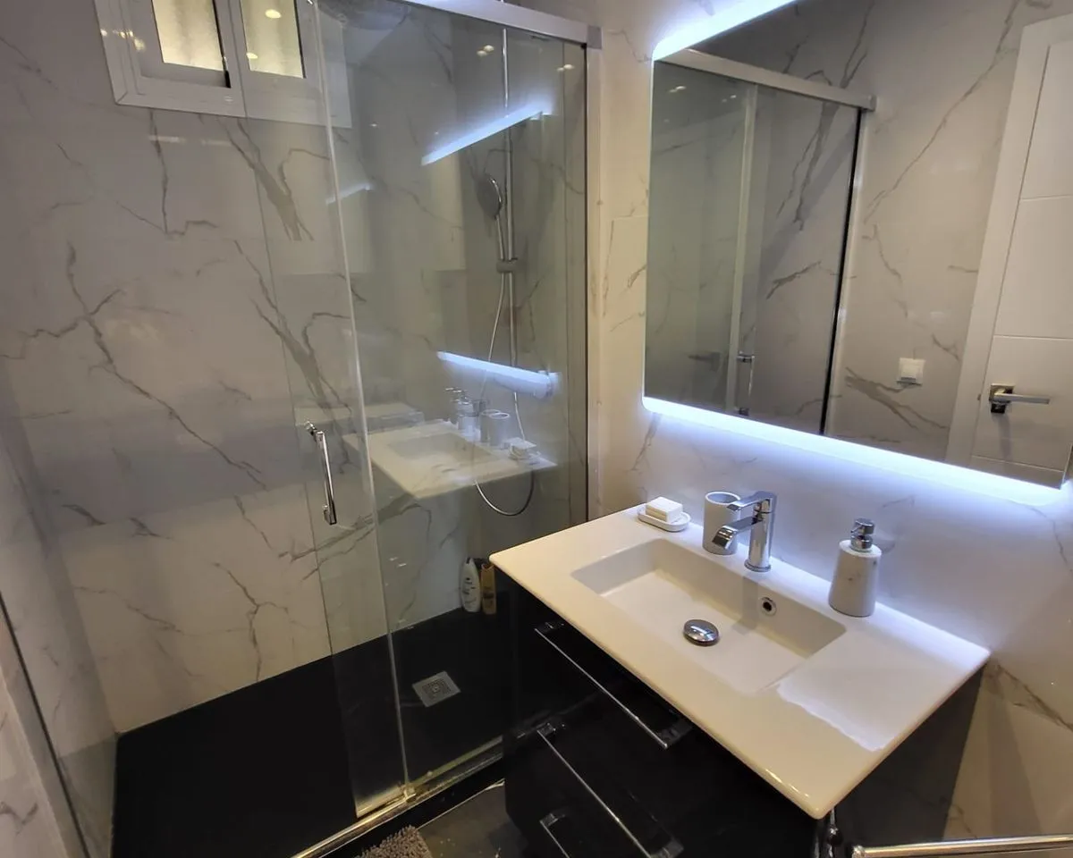 bdee3811-cb37-414c-820e-fd6ab3519922