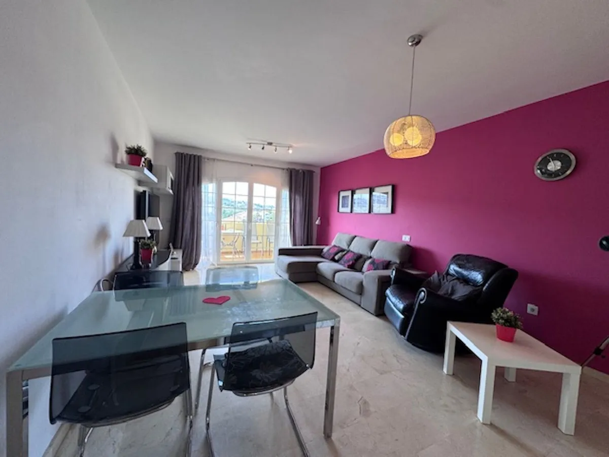 e12c3229-29e3-4d15-b922-c93343beb4a6