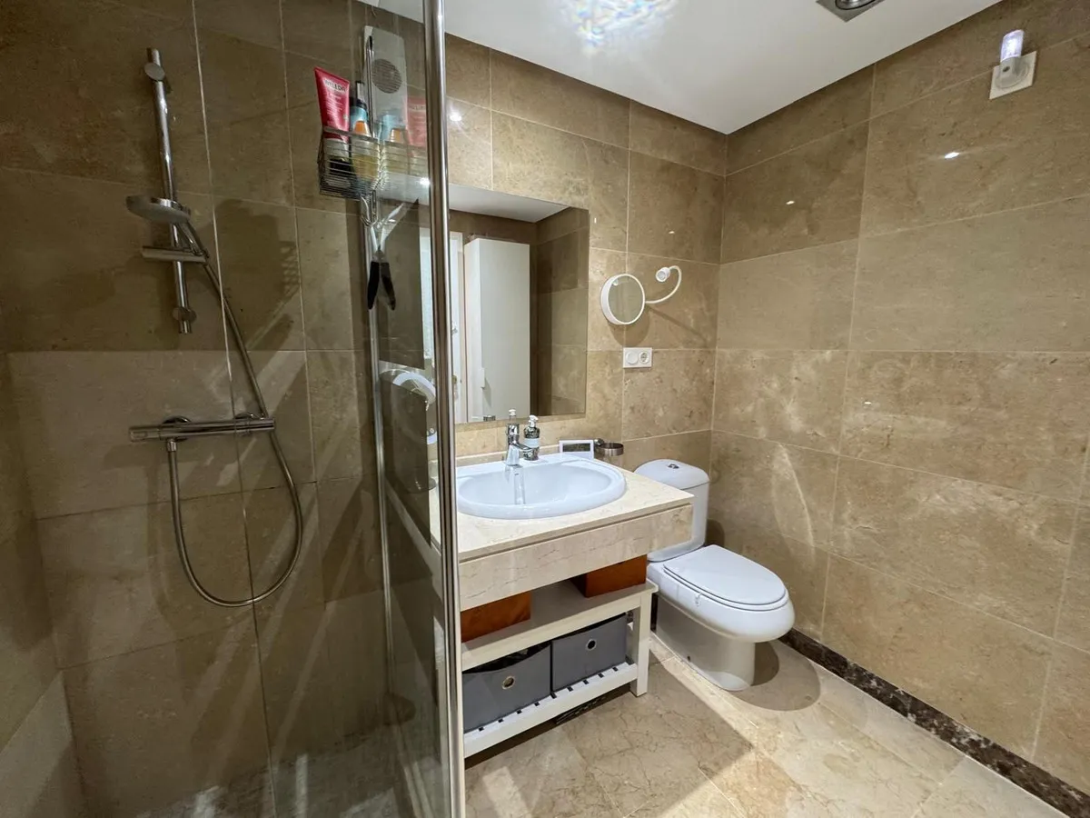 c21437fc-8dfe-4afa-9d15-d5da154b570f