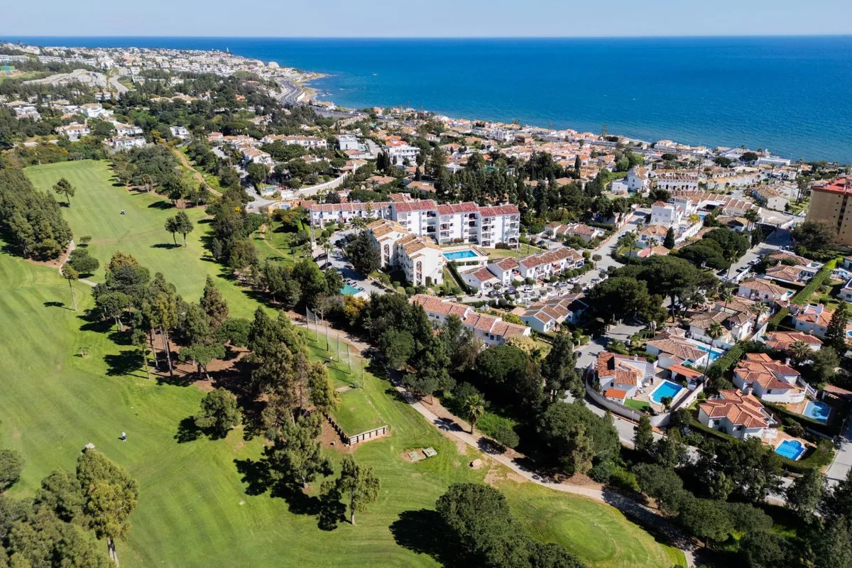 69e954f9-2592-4619-a835-73b4663b09bd