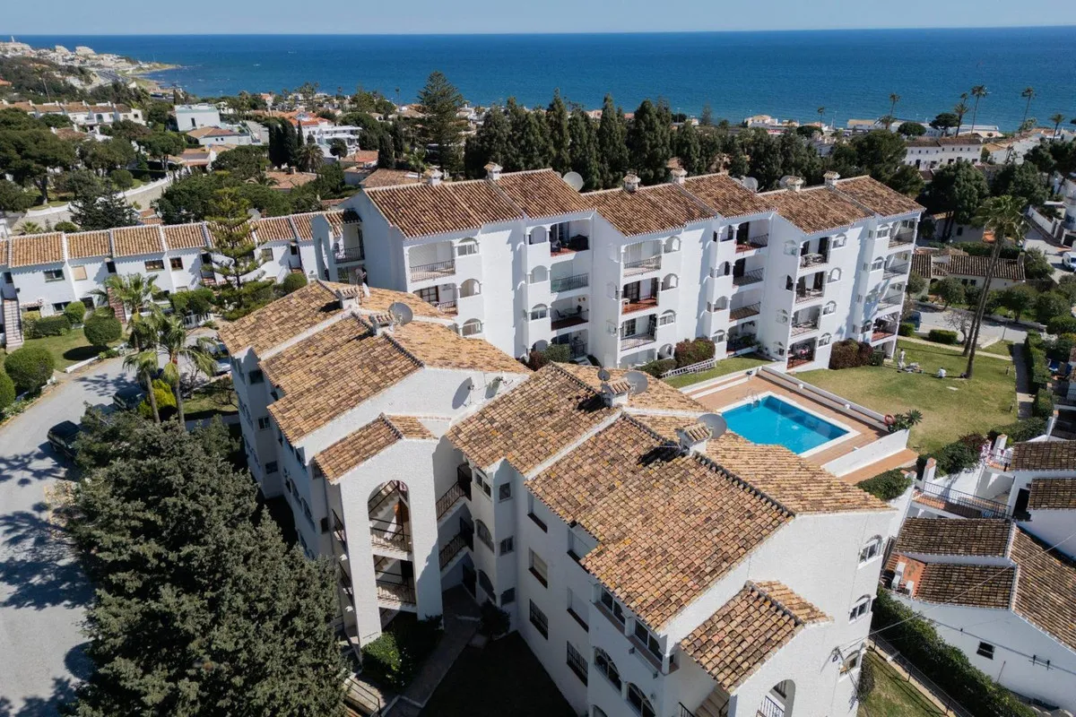 6ec2a56b-32cf-4ed0-a2be-0cb4f4e54c7e