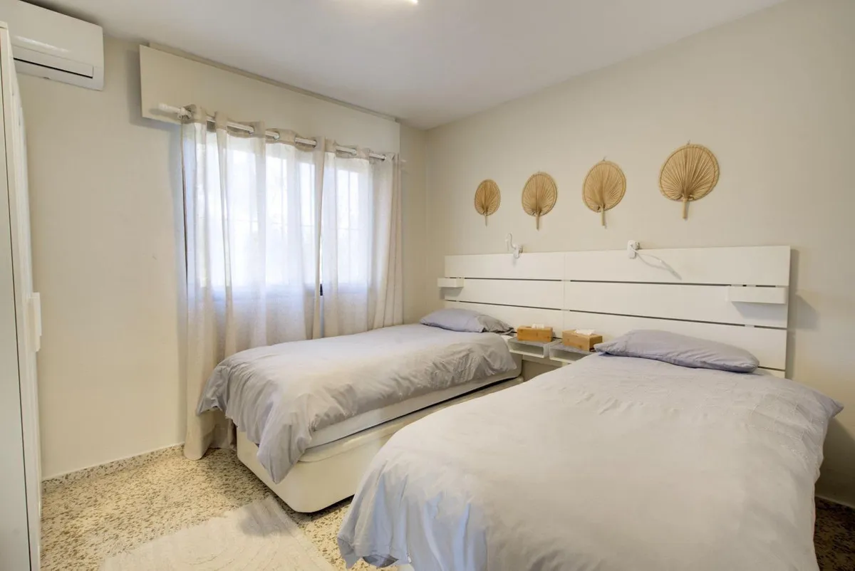 ba5be811-9b6a-43a7-9acf-73e595330902