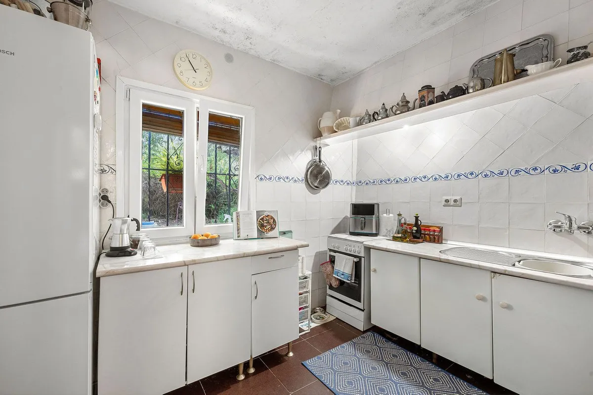 c659e690-69f2-4393-b7b8-b9981e56f21d