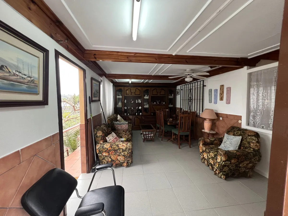 2f4b944a-12e9-498e-9b49-91338e15d320