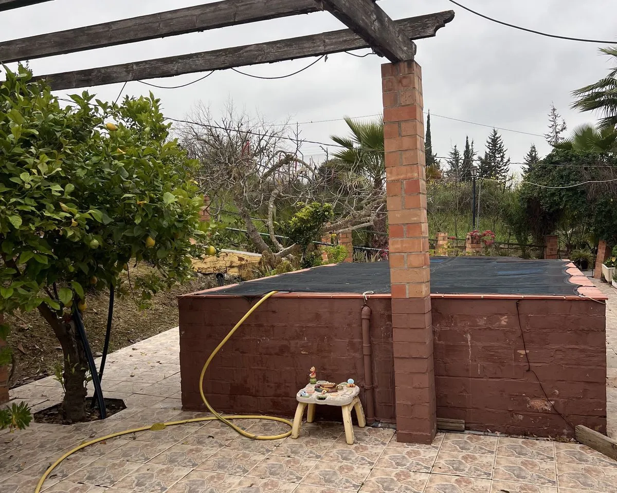 a7e9d7b6-27f1-49c4-8db7-127f82bdbf2a